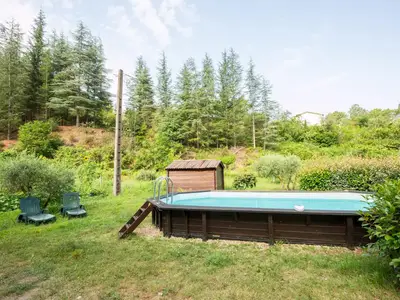 PoolOfHouse