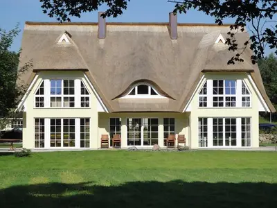 Ferienhaus für 6 Personen (110 m²) in Lobbe (Rügen) 1/10