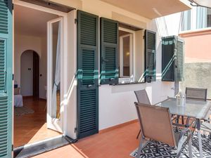 23745284-Ferienhaus-6-Moneglia-300x225-1