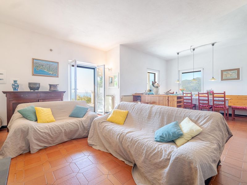 23747982-Ferienhaus-8-Moneglia-800x600-2