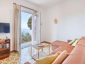 24003558-Ferienhaus-5-Moneglia-300x225-3