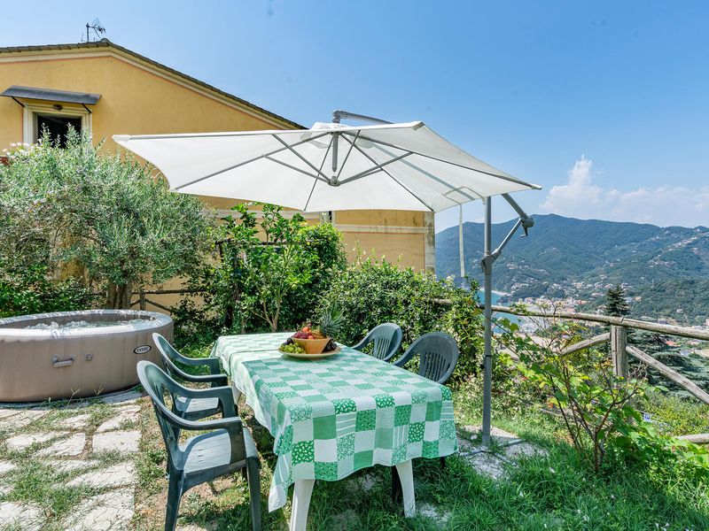 23745068-Ferienhaus-7-Moneglia-800x600-0