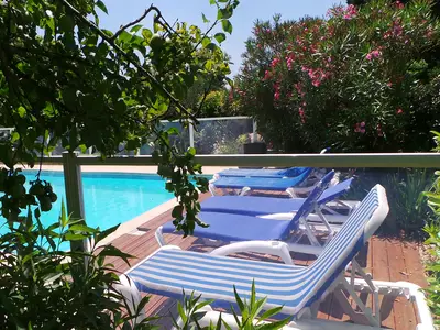 PoolOfHouse