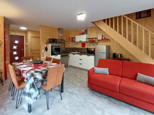 23766997-Ferienhaus-8-Mont-Dore-300x225-3