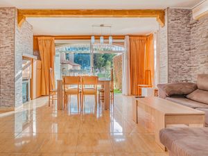 24002626-Ferienhaus-8-Mont-roig del Camp-300x225-2