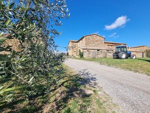 23392863-Ferienhaus-10-Montalcino-300x225-5