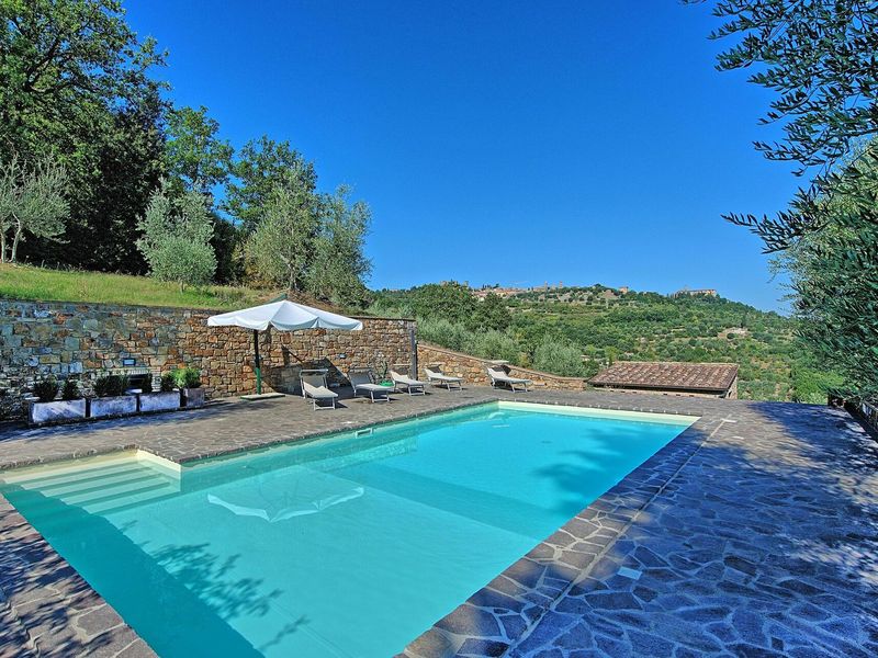 23894572-Ferienhaus-8-Montalcino-800x600-2