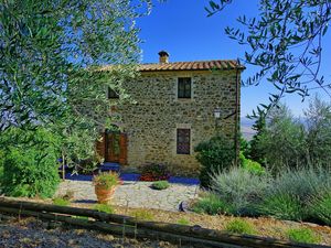 24029550-Ferienhaus-8-Montalcino-300x225-4