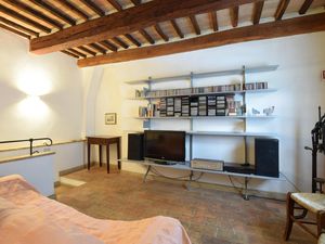 24038569-Ferienhaus-5-Montalcino-300x225-2