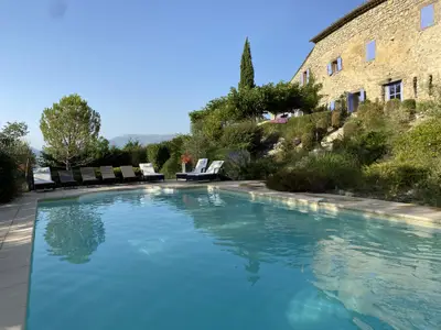 Pool des Ferienhauses