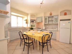 23736129-Ferienhaus-6-Montbrison-sur-Lez-300x225-2