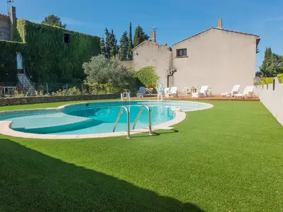 PoolOfHouse