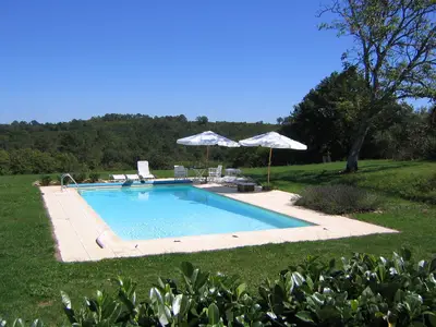 PoolOfHouse