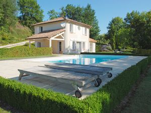 23839450-Ferienhaus-8-Montcuq-300x225-0