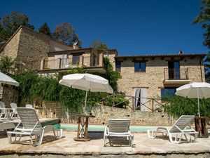 Ferienhaus für 10 Personen (350 m²) in Monte San Martino