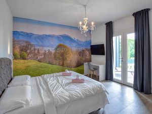 24052150-Ferienhaus-11-Montebelluna-300x225-4