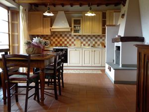 19351115-Ferienhaus-6-Montecarelli-300x225-0