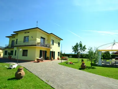 ExteriorSummer