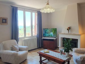 22453469-Ferienhaus-6-Montefegatesi-300x225-5