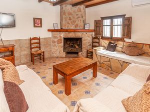 23746144-Ferienhaus-12-Montefrio-300x225-1