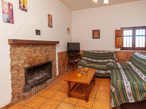 23747232-Ferienhaus-6-Montefrio-300x225-2