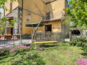 23751608-Ferienhaus-4-Montegiovi-300x225-4