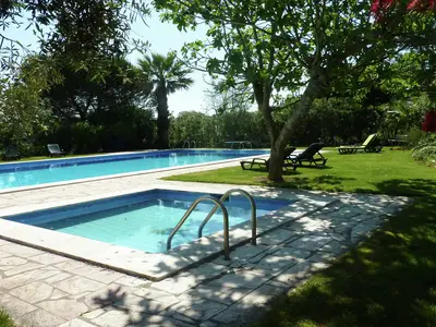 PoolOfHouse