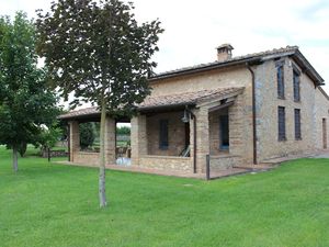 18740954-Ferienhaus-6-Monteriggioni-300x225-4