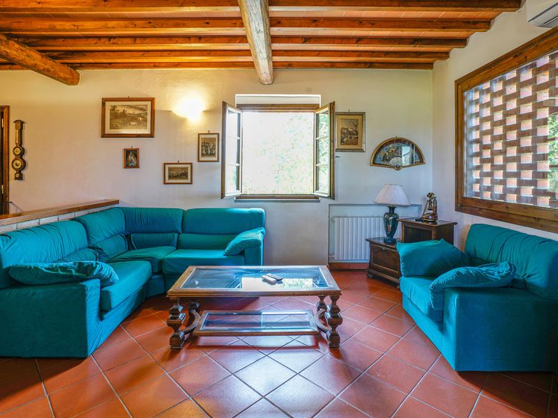 23768002-Ferienhaus-8-Montespertoli-800x600-2