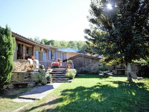 24038335-Ferienhaus-5-Montferrier-300x225-1