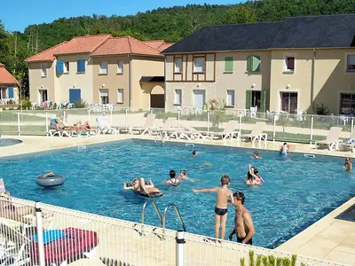 PoolOfHouse