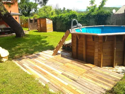 PoolOfHouse