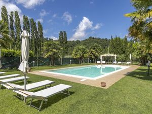Ferienhaus für 12 Personen (250 m²) in Montopoli