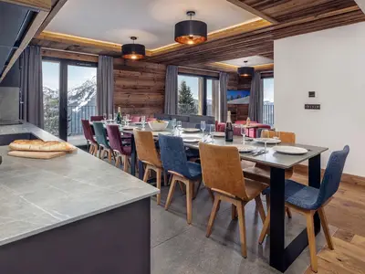 DiningRoom