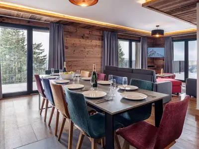 DiningRoom
