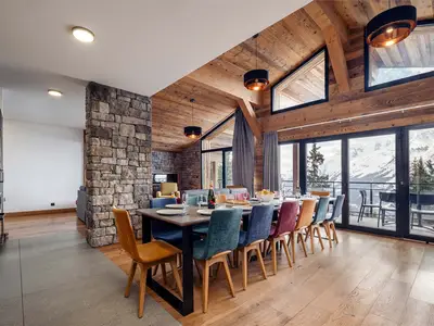 DiningRoom