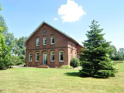 Ferienhaus für 15 Personen (250 m²) in Moormerland 1/10