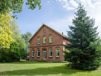 Ferienhaus für 15 Personen (250 m²) in Moormerland 1/10