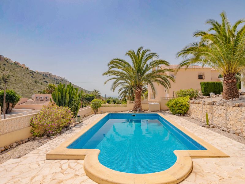 19393658-Ferienhaus-6-Moraira-800x600-0