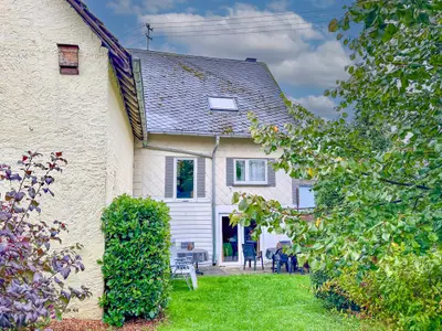 Außenseite Ferienhaus [Sommer]