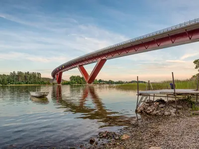 Die Motala-Brücke über den Goeta-Kanal