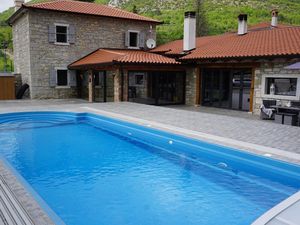 23950553-Ferienhaus-10-Motovun-300x225-5