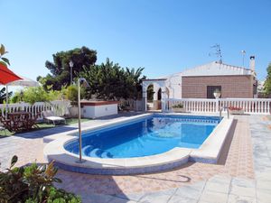 23850113-Ferienhaus-6-Motril-300x225-4