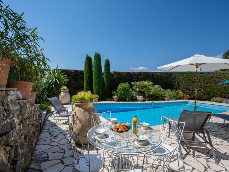 23857250-Ferienhaus-8-Mougins-800x600-0