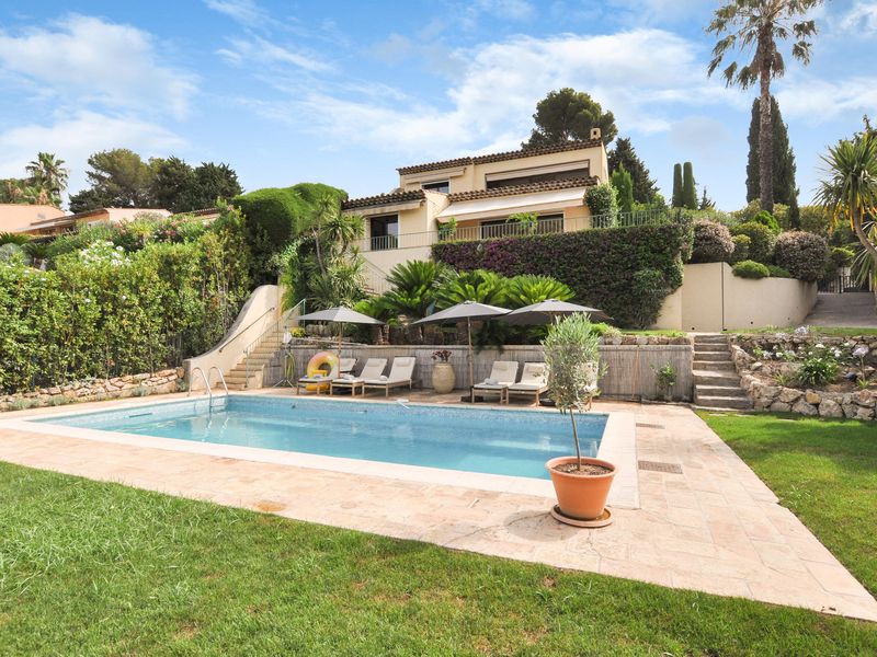 23767339-Ferienhaus-6-Mougins-800x600-0