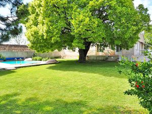 Ferienhaus für 6 Personen (100 m²) in Mouriès