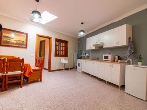 22409889-Ferienhaus-6-Moya-300x225-2