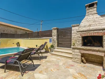 Ferienhaus für 5 Personen (84 m²) in Mrgani 7/10