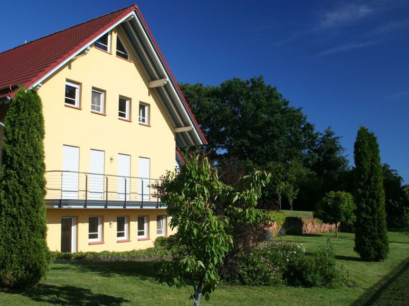 23996753-Ferienhaus-3-Münchhausen-800x600-1