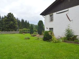 19341089-Ferienhaus-8-Mürlenbach-300x225-3